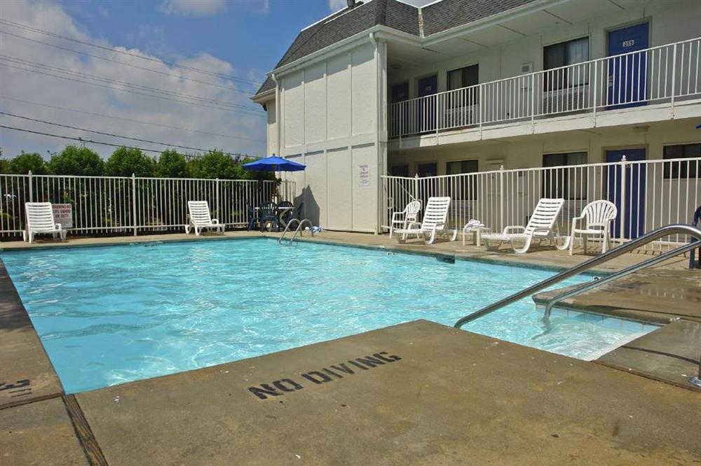 Motel 6 Milwaukee West - Brookfield Létesítmények fotó